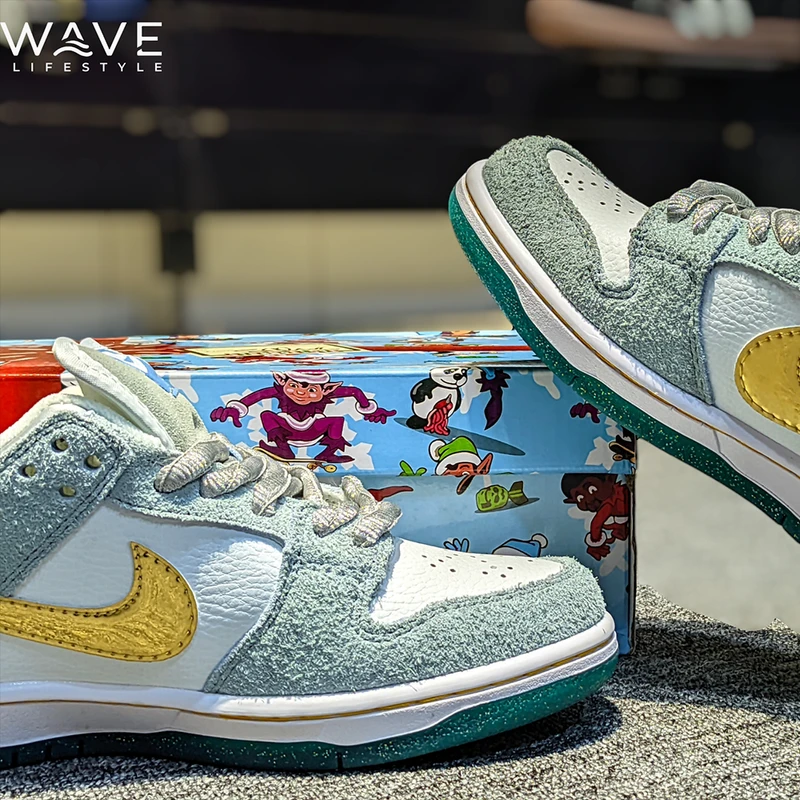 SB Dunk Low x Sean Cliver (1:1 Grade)